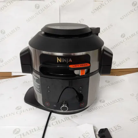 NINJA FOODI SMARTLID MULTI-COOKER