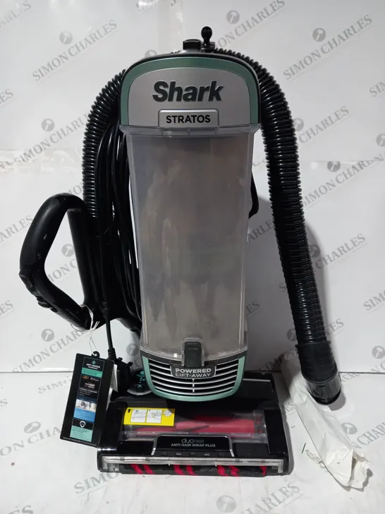 BOXED SHARK STRATOS CORDED VACUUM 