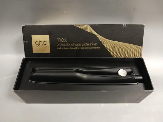 BOXED GHD MAX PROFESSIONAL WIDE PLATE STYLER 