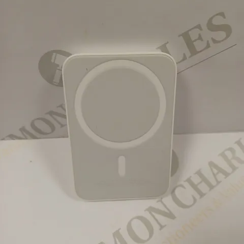 APPLE MAGSAFE CHARGER