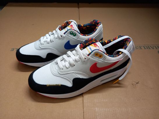 NIKE AIR MAX 1 TRAINERS IN WHITE/MULTI - 10.5