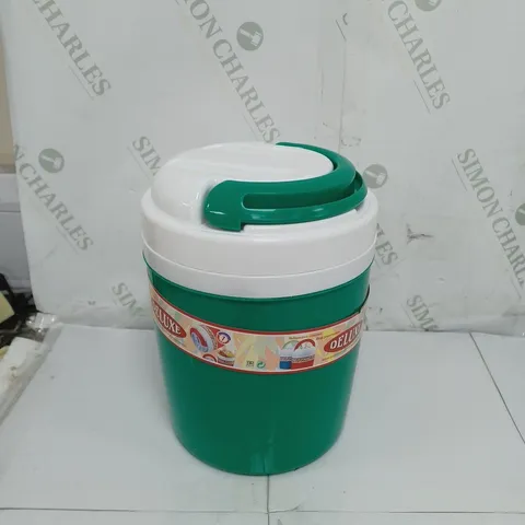 DELUXE MULTIPURPOSE CONTAINER GREEN WITH HANDLE