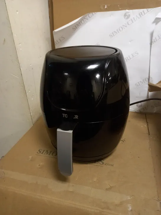 TOWER T17067 VORTX FAMILY SIZE DIGITAL AIR FRYER