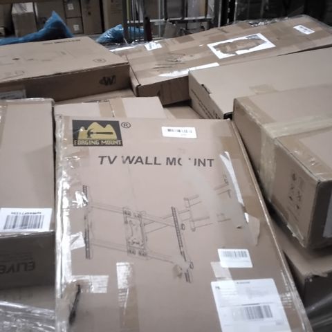 PALLET OF ASSORTED ITEMS INCLUDING TV WALL MOUNT, M QLED WALL MOUNT, PL2361-K MOUNT, SINGLE MONITOR DESK MOUNT
