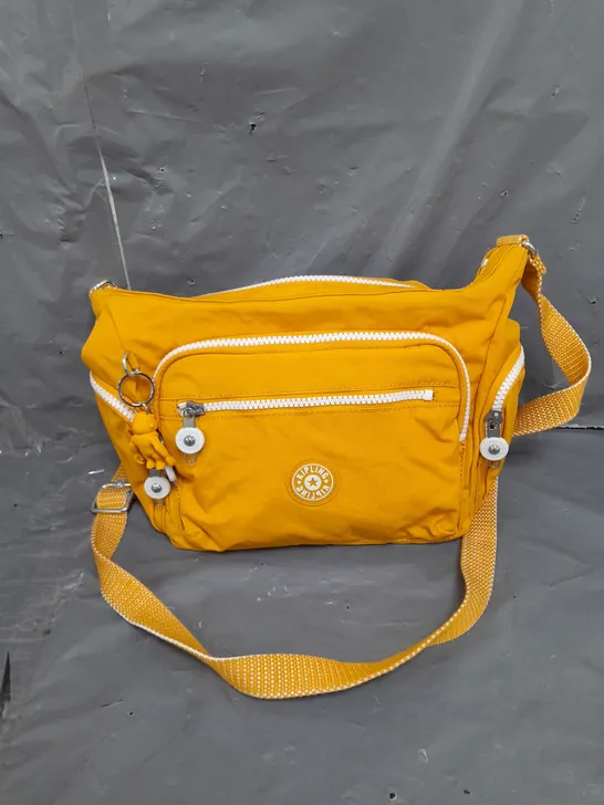 KIPLING GABBIE BAG IN RAPID YELLOW