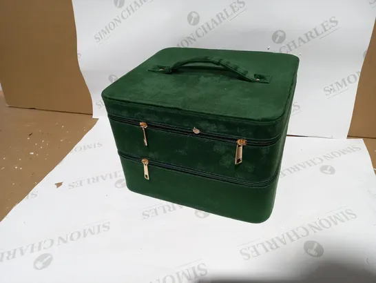 GREEN VANITY BOX