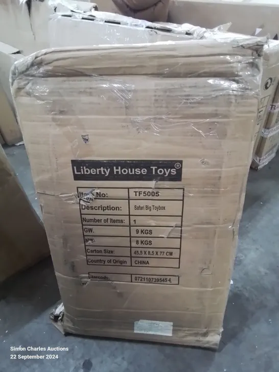 BOXED LIBERTY HOUSE TOYS SAFARI BIG TOYBOX 