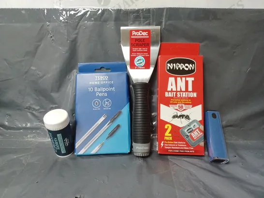 BOX OF APPROXIMATELY 15 ASSORTED ITEMS TO INCLUDE - NIPPON ANT BAIT STATION , TESCO 10 BALLPOINT PENS , PRODEC POLE SCRAPER ETC