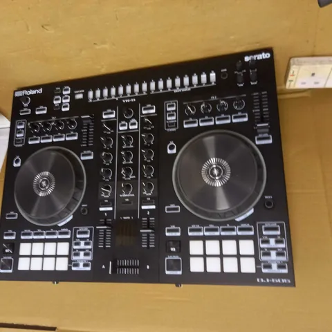 ROLAMD SERATO DJ CONTROLLER DJ-506