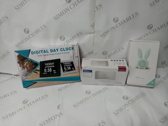 APPROXIMATELY 20 ASSORTED ITEMS TO INCLUDE DIGITAL DAY CLOCK, CUTE RABBIT ALARM CLOCK, LED UV NAIL LAMP ETC. 