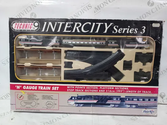 PETERKIN TECHNIC INTERCITY SERIES 3 'N' GAUGE TRAIN SET