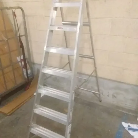 ALUMINIUM 8-STEP STEPLADDER