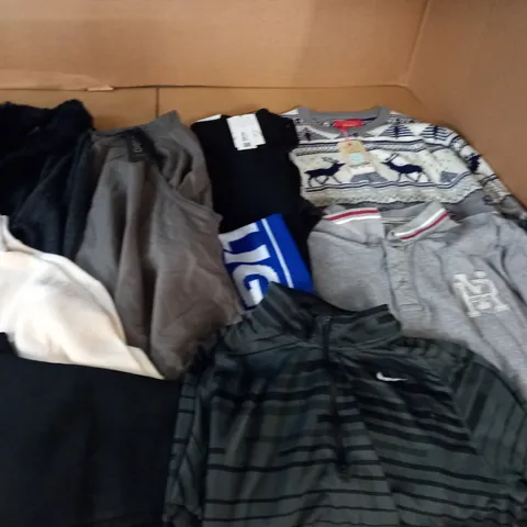 LARGE QUANTITY OF ASSORTED CLOTHING ITEMS TO INCLUDE ZARA, STUDIO AND NIKE