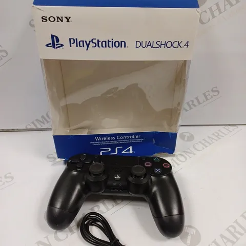 BOXED SONY PLAYSTATION 4 CONTROLLER 