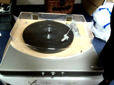 ION PREMIER LP WIRELESS TURNTABLE WITH BLUETOOTH