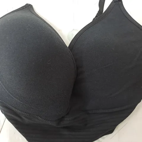 JOCKEY NATURAL BEAUTY SEAMFREE BRALETTE IN BLACK SIZE M