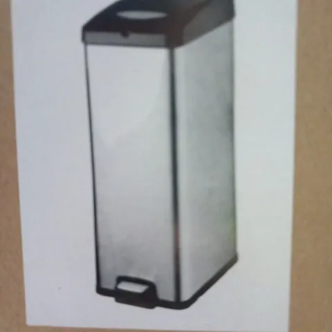 BRAND NEW BOXED BH SOFT CLOSE 40L BIN