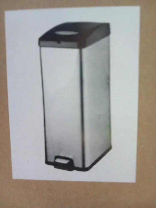 BRAND NEW BOXED BH SOFT CLOSE 40L BIN