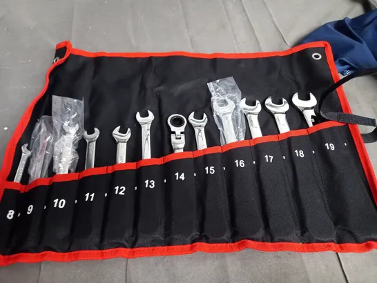 12PC SPANNER SET 