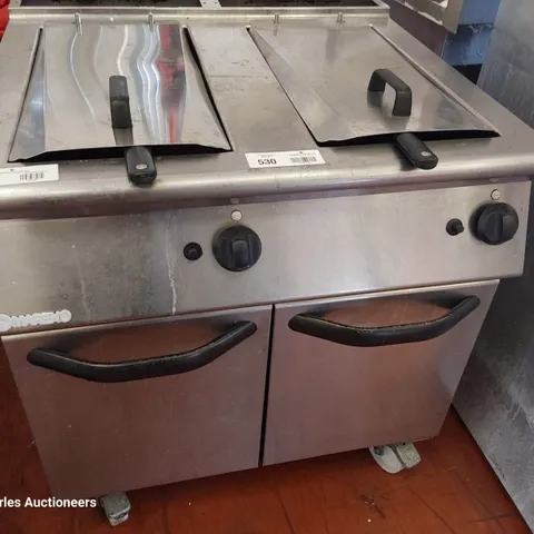 MARENO GAS FIRED FREESTANDING DOUBLE TANK DEEP FAT FRYER