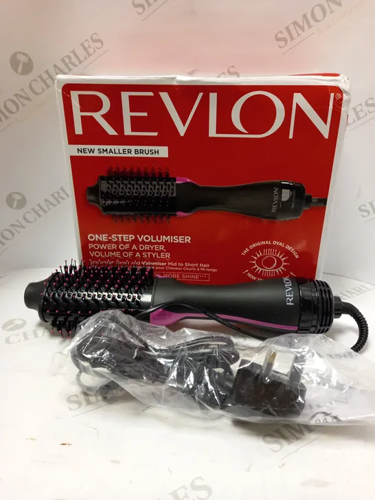 REVLON SALON ONE-STEP HAIR DRYER AND VOLUMISER  RRP £69.99