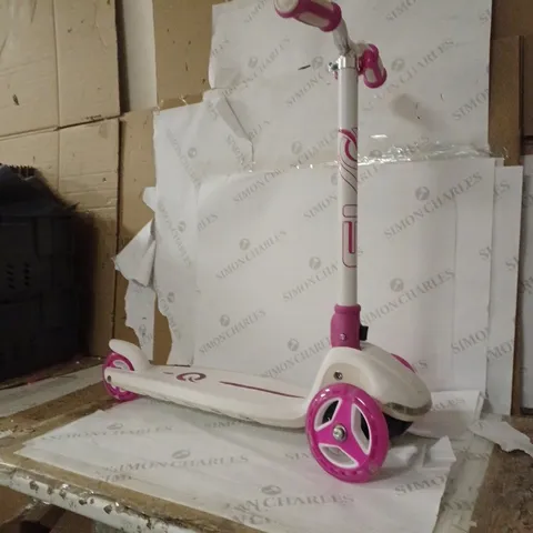 PINK AND WHITE KIDS SCOOTER