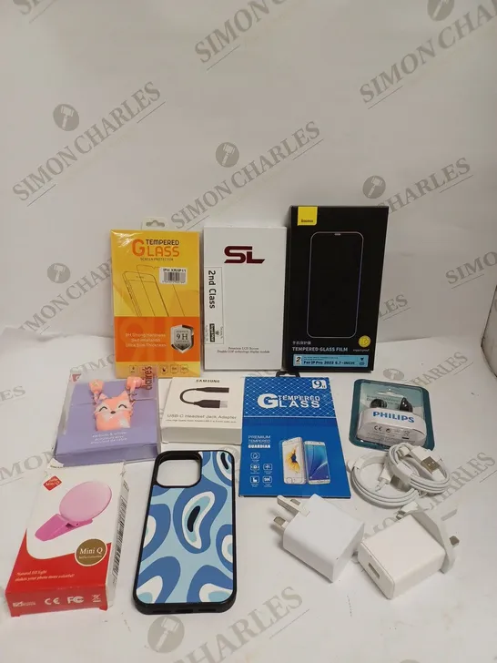 BOX OF APPROXIMATELY 30 ASSORTED SMARTPHONE AND TABLET ACCESSORIES TO INCLUDE TEMPERED GLASS FILM, EARPHONES, CASES ETC 