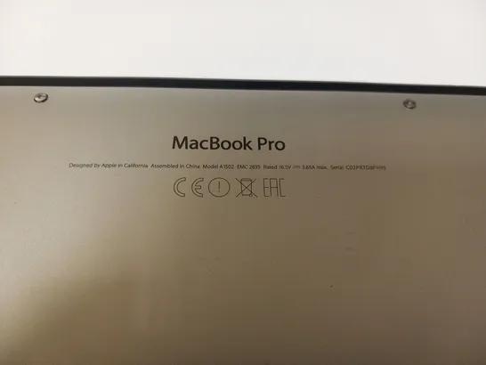 APPLE MACBOOK PRO (A1502 EARLY 2015)