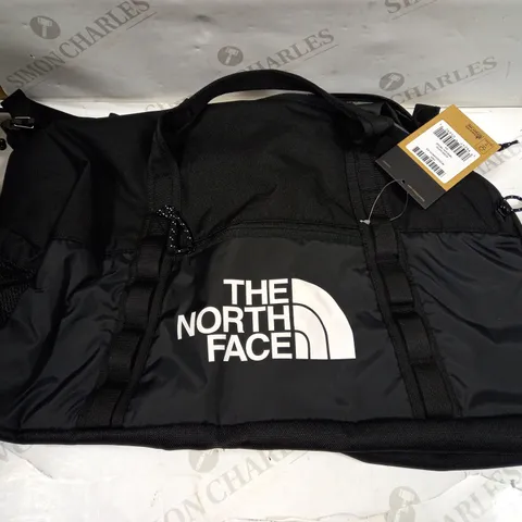 THE NORTH FACE BOZER DUFFEL BAG - BLACK