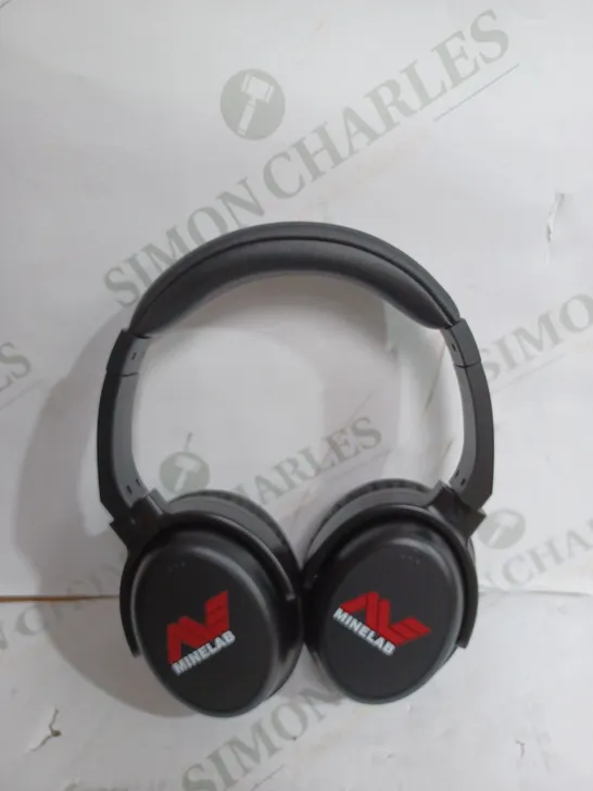 AV MINELAB BLUETOOTH HEADPHONES EQX