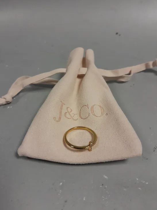 J&CO CRUCIFIX STYLE RING