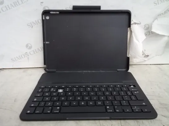 BOXED LOGITECH SLIM FOLIO IPAD KEYBOARD CASE 