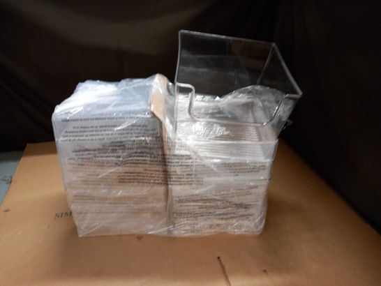 LOT OF 8 CLEAR FRONT DIP BINS - 25X25X20CM