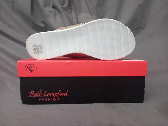 BOXED PAIR OF RUTH LANGSFORD FLAT SANDALS IN METALLIC CHAMPAGNE GOLD SIZE 6