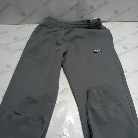 NIKE GREY JOGGING BOTTOM PANTS - MEDIUM