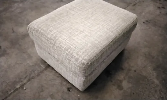 QUALITY BRITISH DESIGNED & MANUFACTURED G PLAN CHADWICK FOOTSTOOL SHORE OATMEAL FABRIC