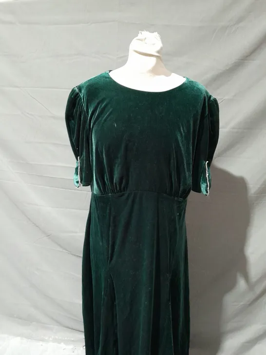 MONSOON DRESS IN GREEN SIZE 8