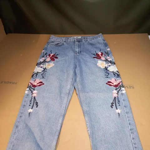 WOMENS MOTO MOM JEANS FLORAL PATTEREN JEANS SIZE W30