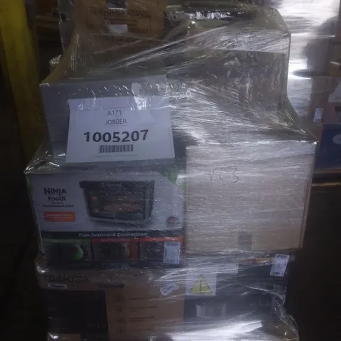 PALLET OF APPROXIMATELY 14 ASSORTED KITCHEN APPLIANCES INCLUDING 