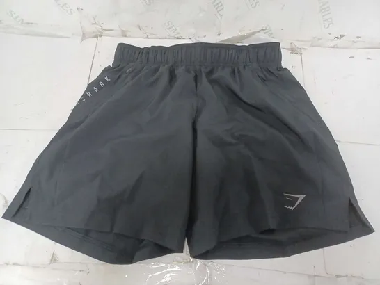 GYMSHARK "SPORT 7" SHORTS IN BLACK - MEDIUM