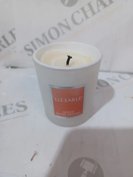 LIZ EARLE BOTANICAL CANDLE