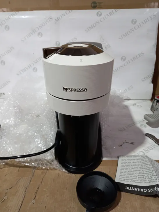 NESPRESSO MAGIMIX COFFEE MACHINE