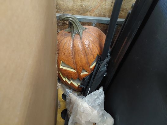 CAGE CONTAINING 2 × FOLDING TREADMILLS, BOXED GEORGE DESK, PUMPKIN HEAD DECORATION 