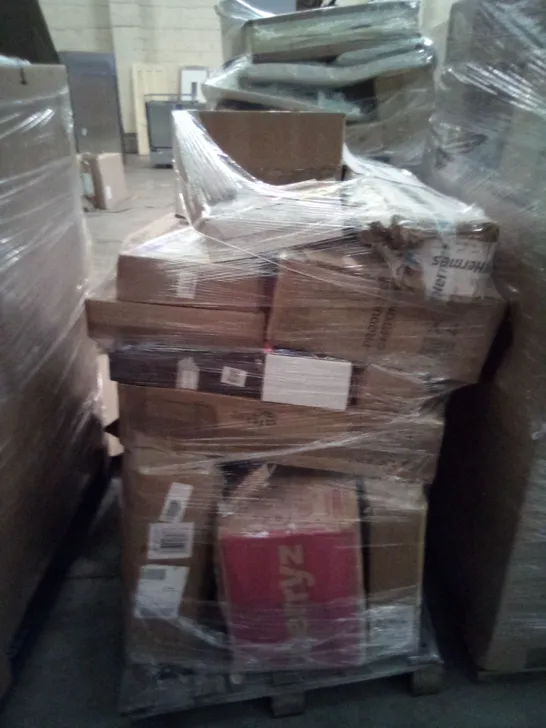 PALLET OF ASSORTED ITEMS INCLUDING STRETCHED CANVASES, ELECTRIC PANEL HEATER, BLUEFIN FITNESS BALANCE BOARD