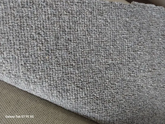 ROLL OF QUALITY HEATHCOTE GREY CARPET APPROXIMATELY 4M × 15M