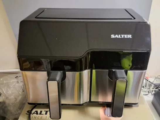 BOXED SALTER DUAL SECTOR AIR FRYER