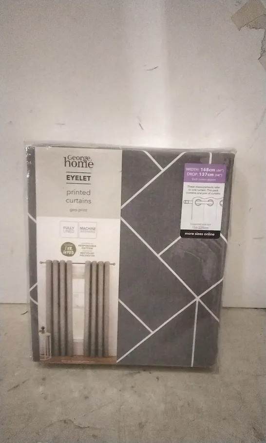 PACKAGED GEORGE HOME EYELET GREY GEOMETRIC PRINT CURTAINS SIZE: 168CM X 137CM