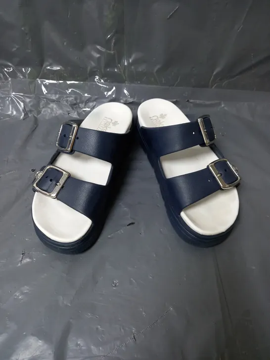 RIEKER ANTI STRESS BUCKLE SLIDERS BLUE SIZE MEDIUM 38-39