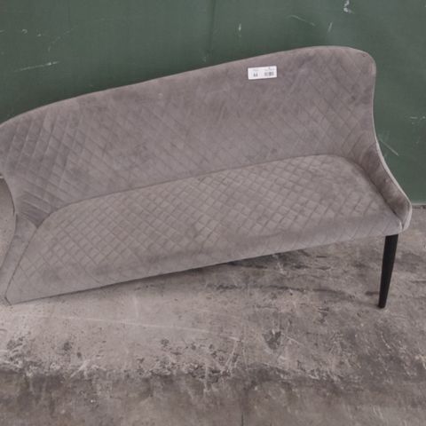 UPHOLSTERED GREY PLUSH QUILTED FABRIC BENCH SEAT