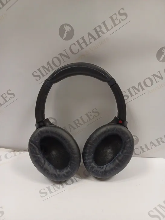 SONY WH-1000XM4 NOISE CANCELLING HEADPHONES. 